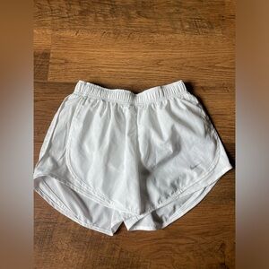 NWOT White size S Nike Dri Fit shorts